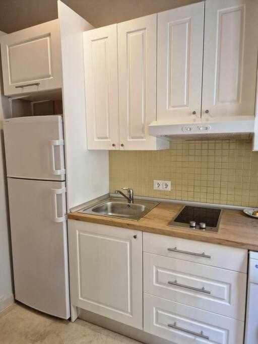 Isg Apartments Estudio En La Alameda 塞维利亚 外观 照片